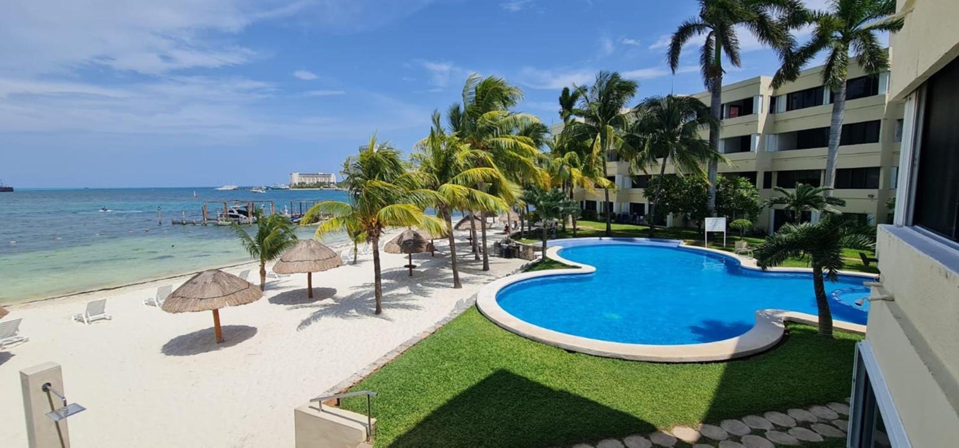 Oceanfront Condo At Unique Location Cancún Exteriör bild
