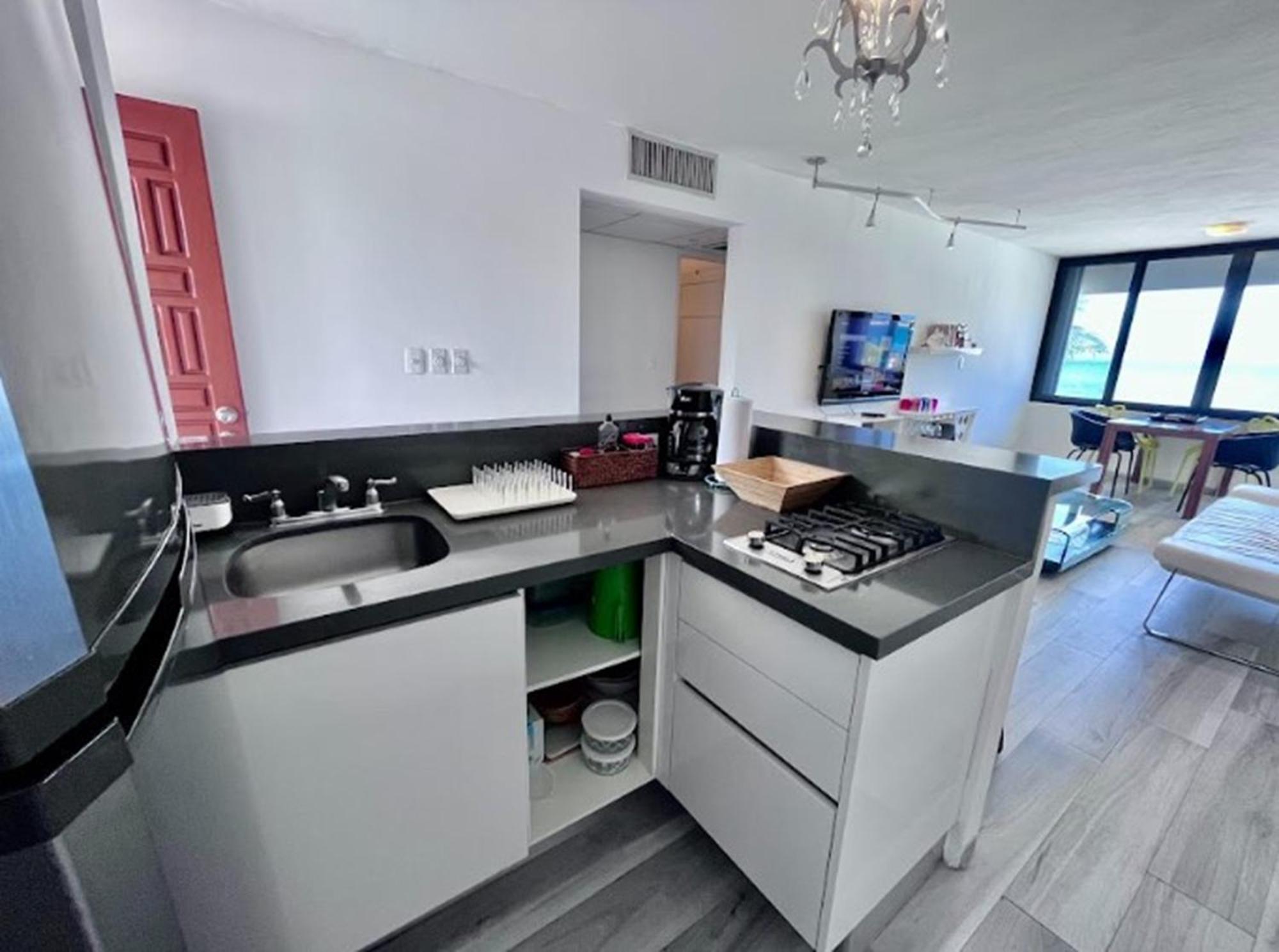 Oceanfront Condo At Unique Location Cancún Exteriör bild